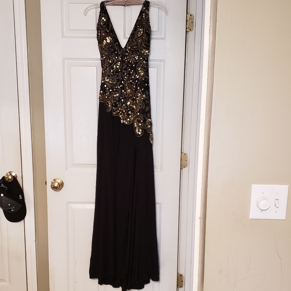 Ball gown